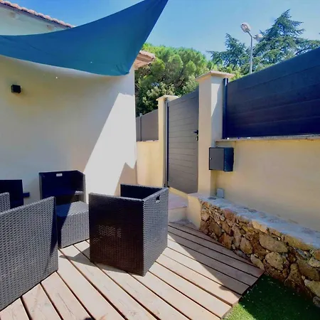 Charmante Maison Centre-ville Sainte-maxime, Plages A 2 Pas *